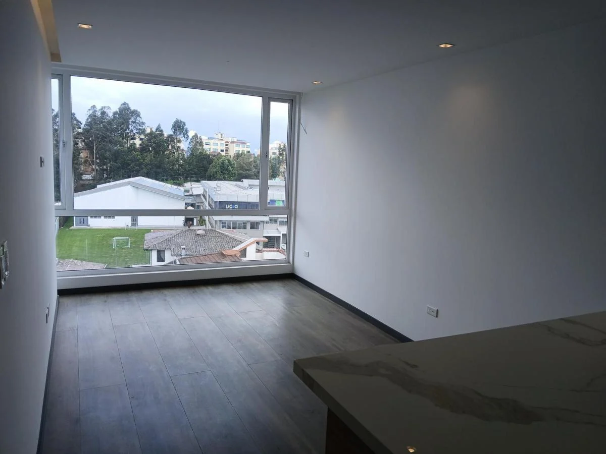 Venta Departamento Nuevo Sector Monteserrin / 1 Dormitorio / Espectacular Vista — imagen 6