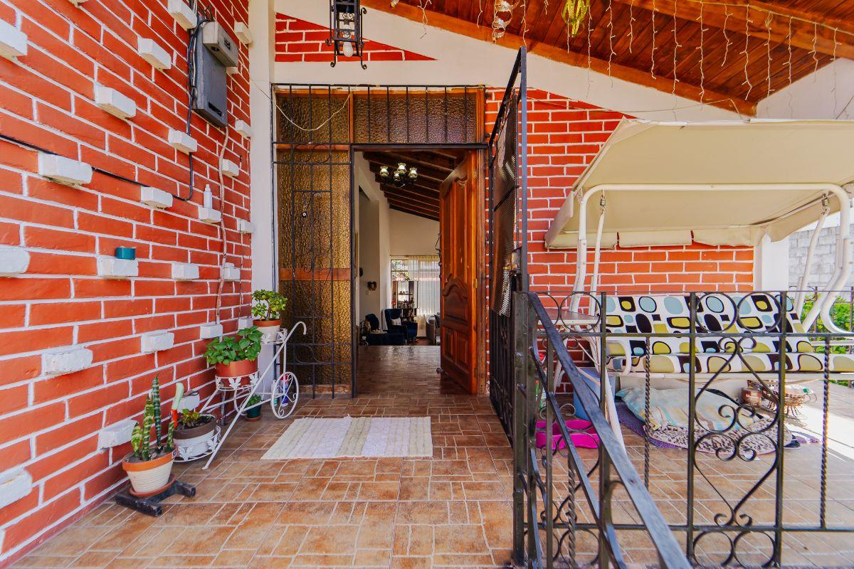Casa en Venta con Amplio Terreno 1300 m² — imagen 8
