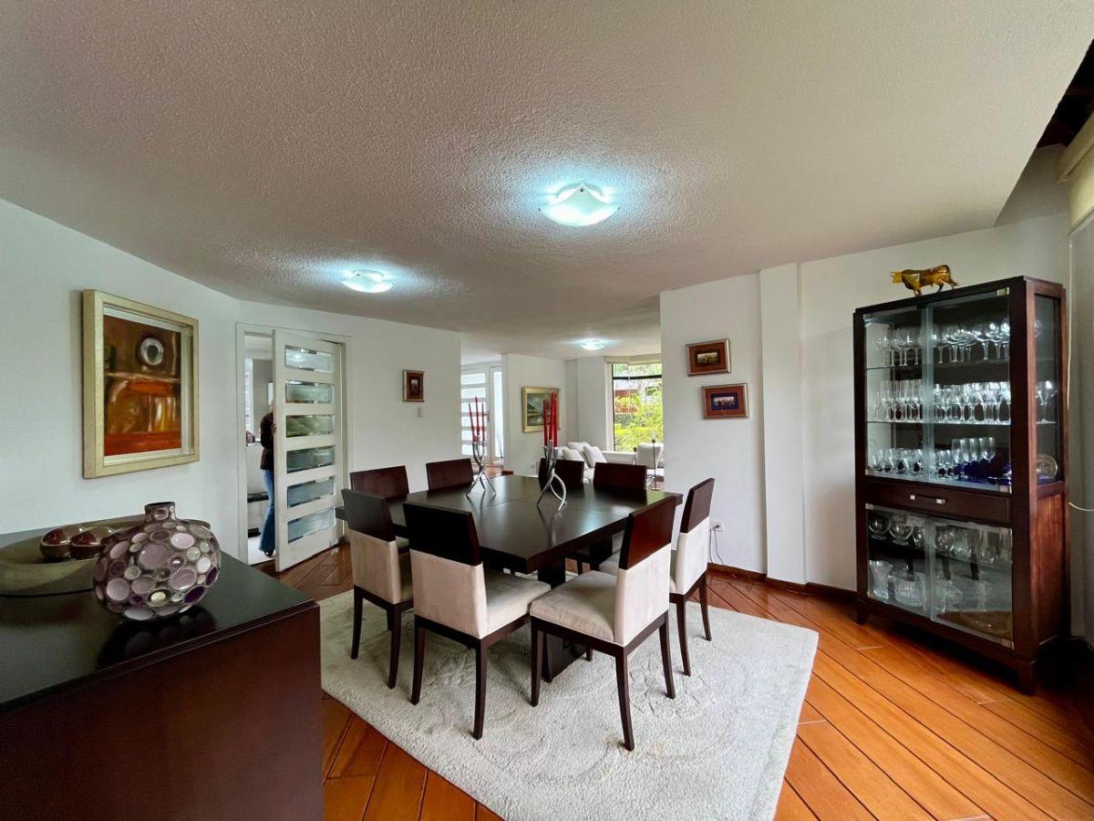Casa de Venta Sector Cumbaya — imagen 8