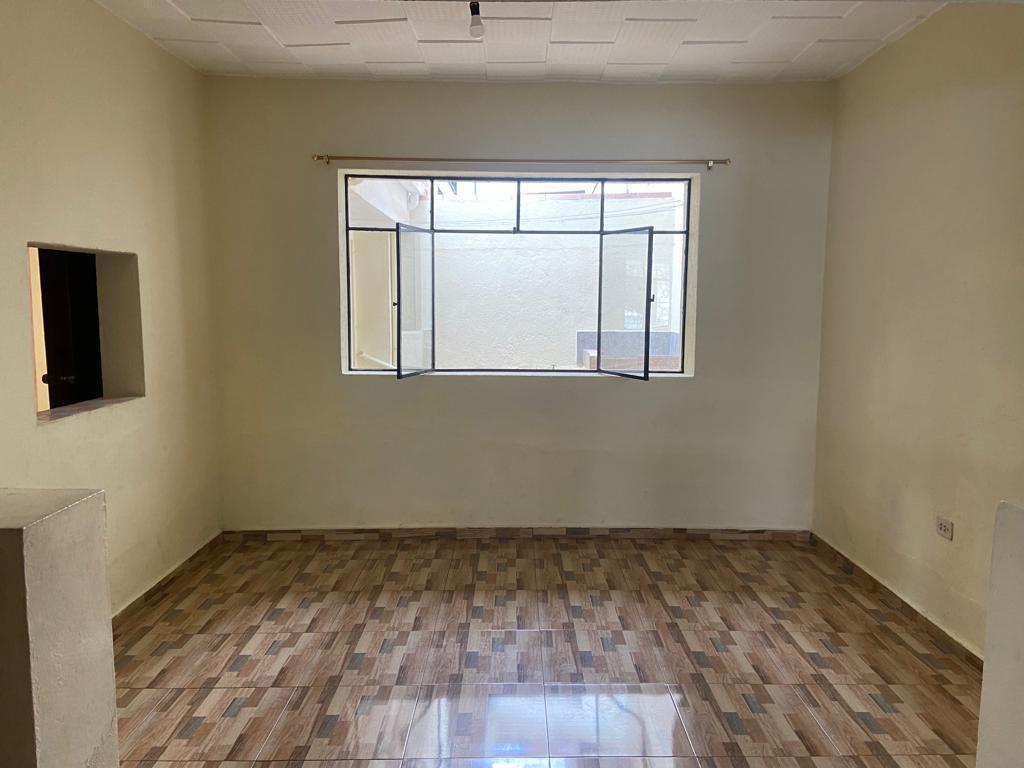 Hermosa Casa Comercial en Venta, Sector Centro Historico, Azuay — imagen 6