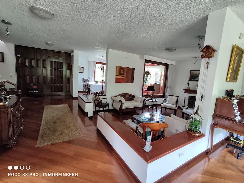 Casa en Venta en Balcones de Cumbayá $650.000 4habitaciones 4 1/2 Baños — imagen 9