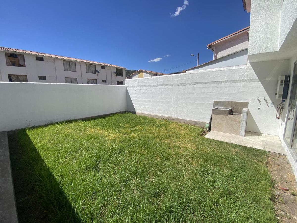 Venta Casa Amplia 3 Dorm., Sector Pomasqui — imagen 5