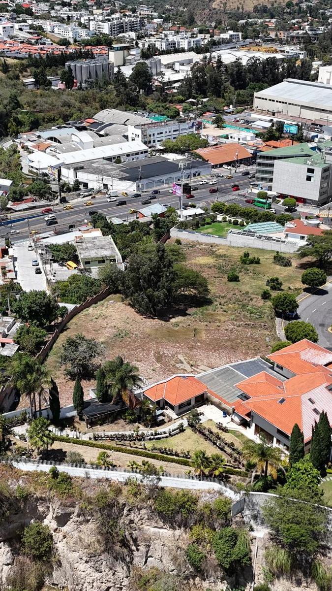 Terreno en Cumbayá de 1979 m² en Venta, Urbanización Cumbres del Valle — imagen 7