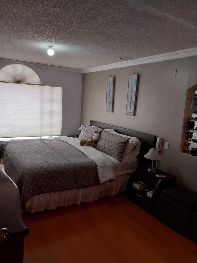 En Renta/venta Espectacular Casa, Monteserrin, Urb. Cerca Academias Cotopaxi/usa — imagen 9