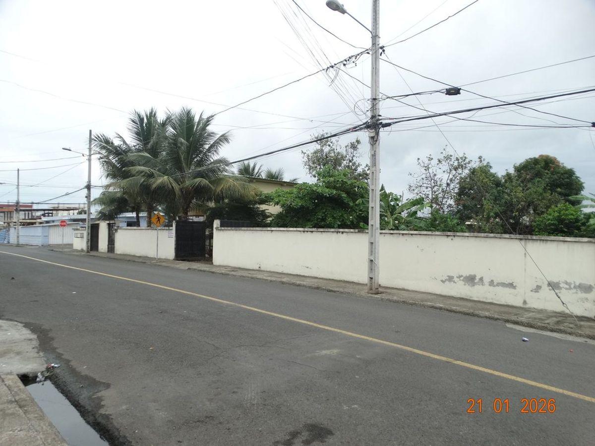 Casa con Terreno de Venta Portoviejo Zona Centro, Manabí — imagen 10