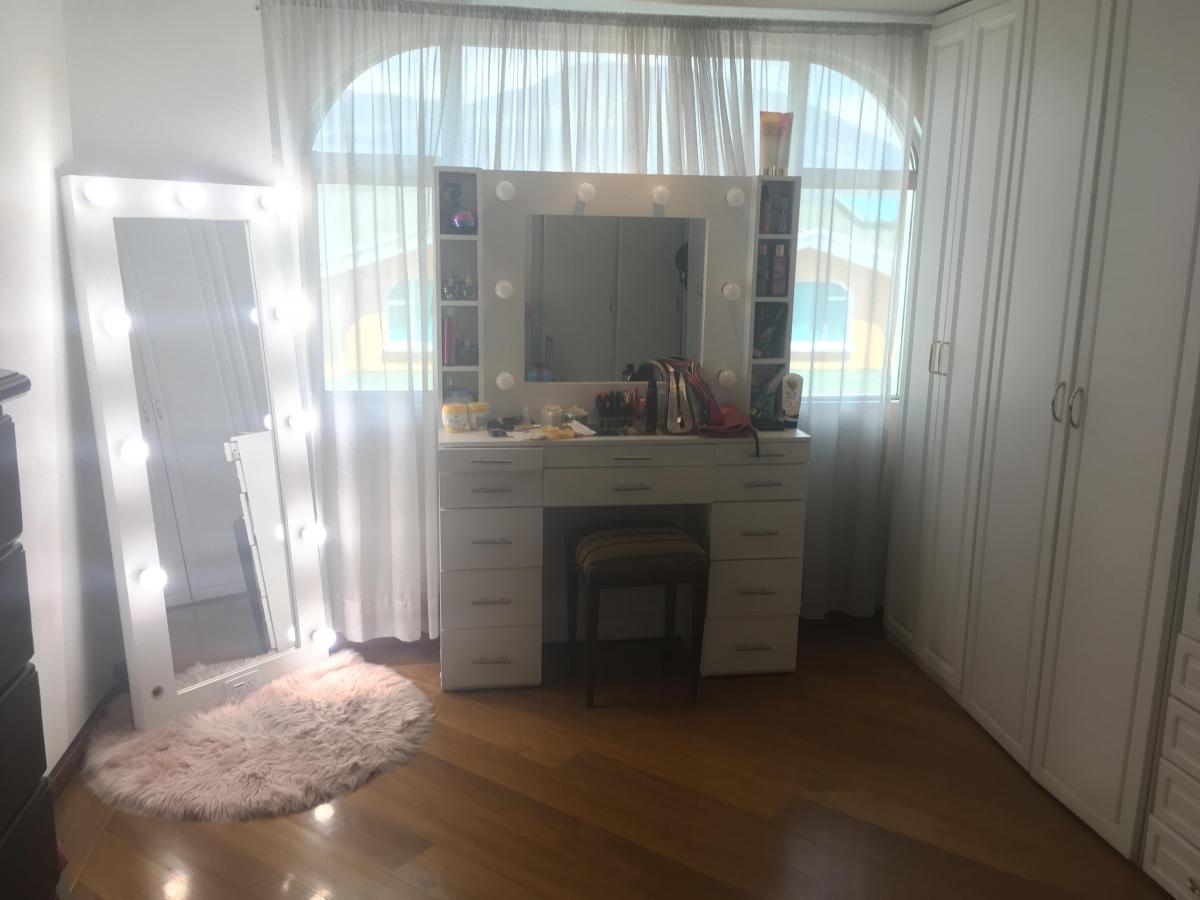 Casa con 200 m² de Venta en Carcelén — imagen 2