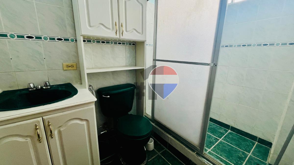 Casa en Venta en Ibarra - Conjunto La Giralda, Imbabura — imagen 4