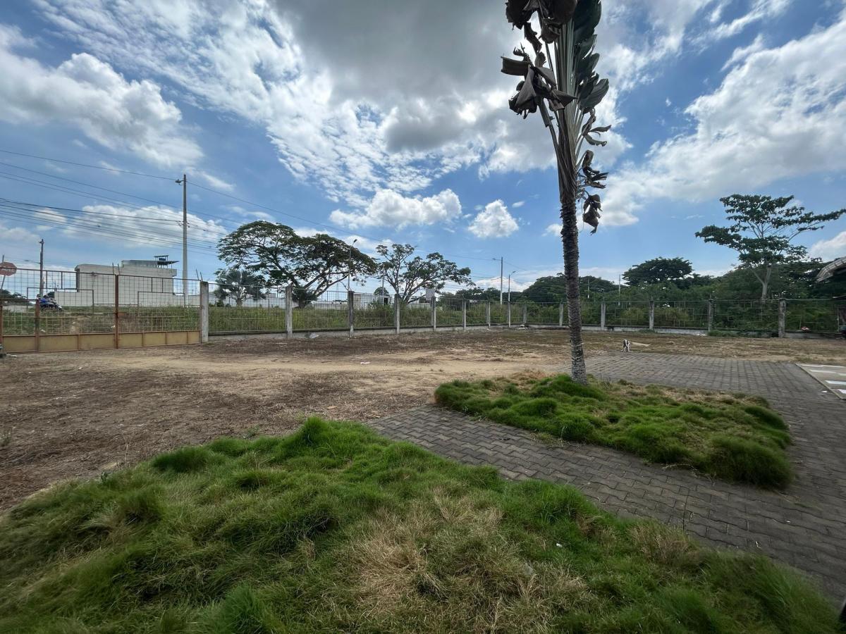 Santa Rosa, El Oro, Venta Terreno de 1.200 m² con Construcción, El Oro — imagen 4