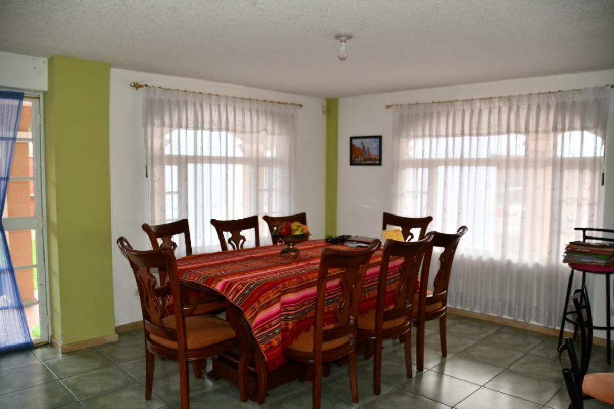 Casa Independiente de Venta 4 Hab + Casa Adjunta 3 Hab Sector La Primavera — imagen 7