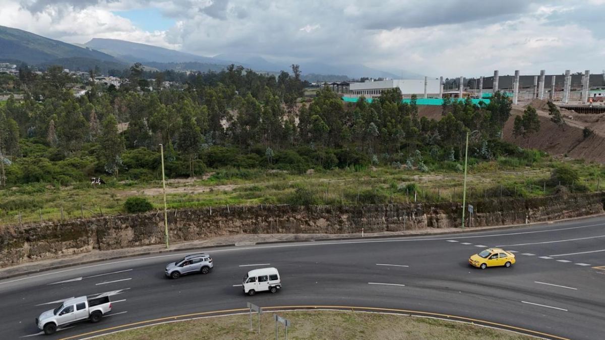 Terreno en Venta Sector Tababela, Comercial, Nueva Ruta Viva — imagen 2