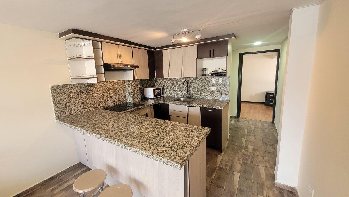 Casa en Venta en Solca con Suite Independiente | Conjunto Privado — imagen 9