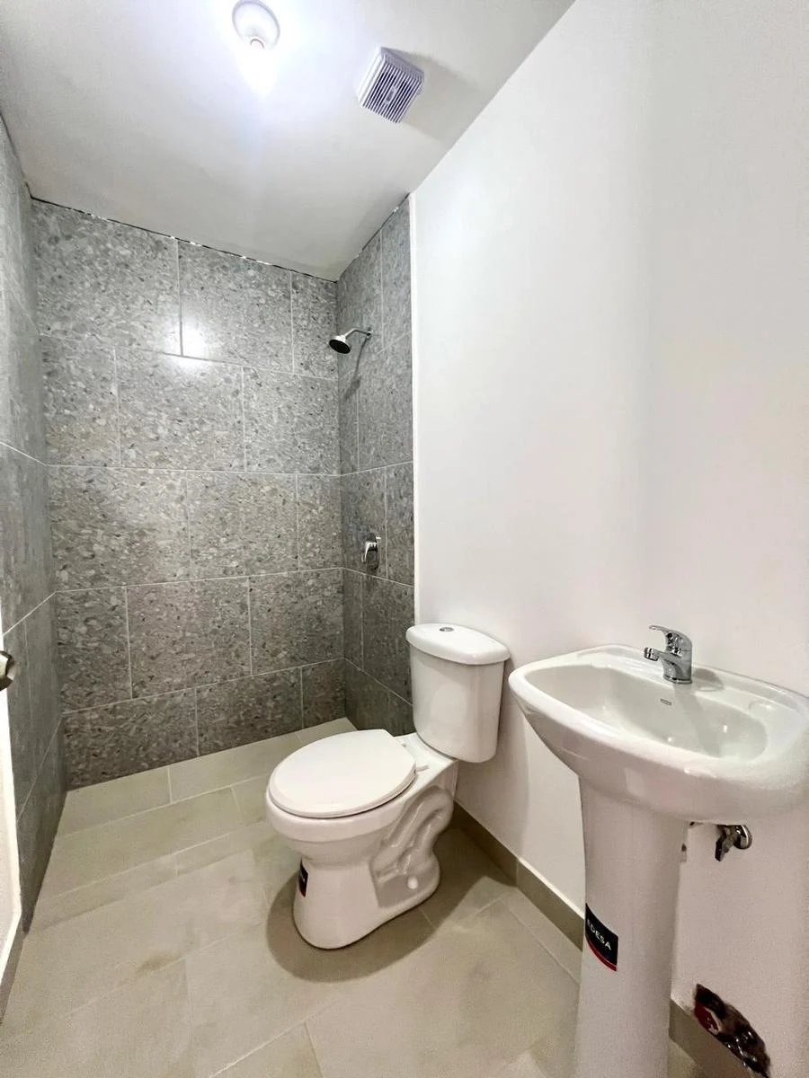 Mv - Sector Tumbaco, en Venta Casa 3d 1d en Pb, 92.78 m² Patio 10.03 m² — imagen 2