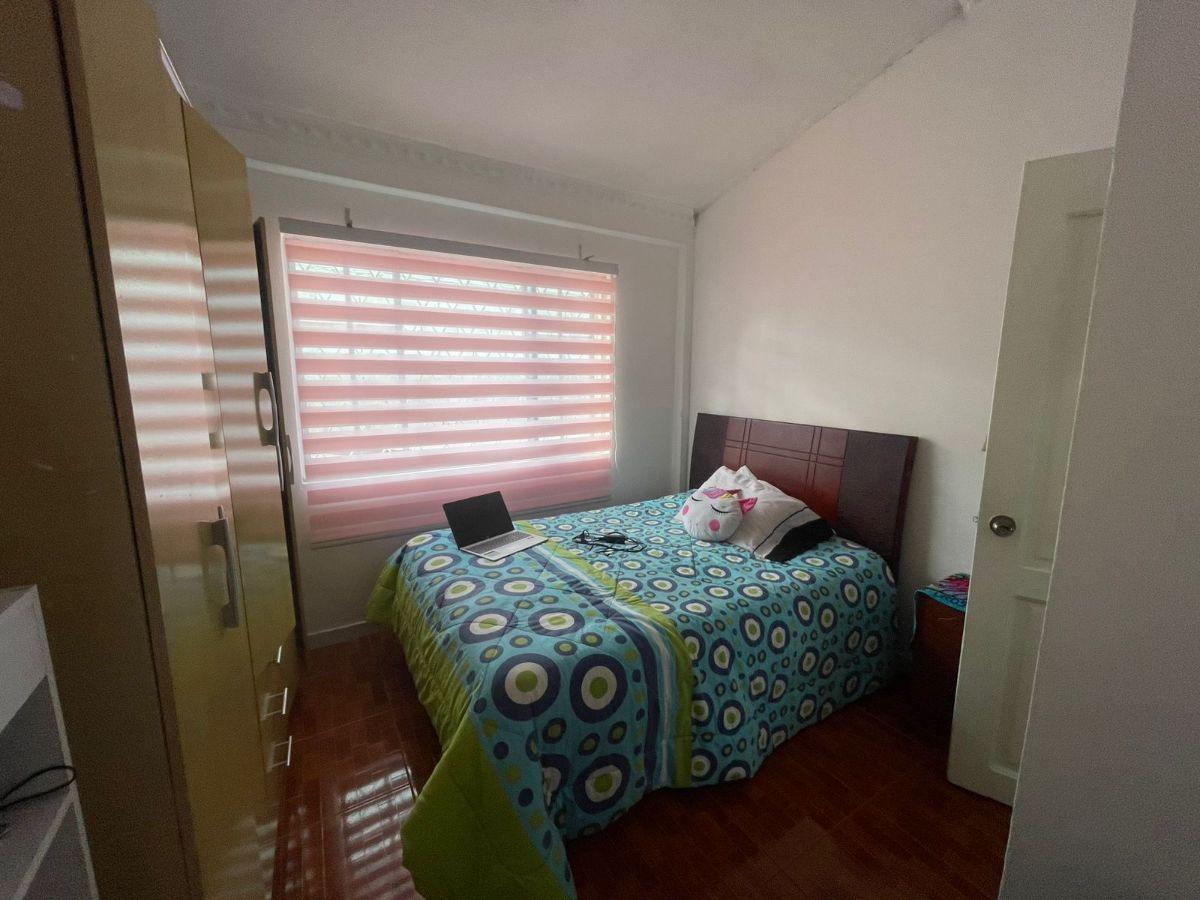 Casa en Venta, 2 Patios, 2 Estacionamientos, Conocoto — imagen 6