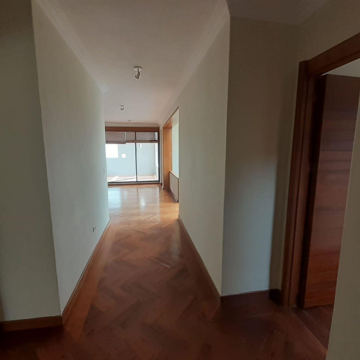 Vendo Casa Independiente en La Urbanización Miravalle 3 — imagen 9