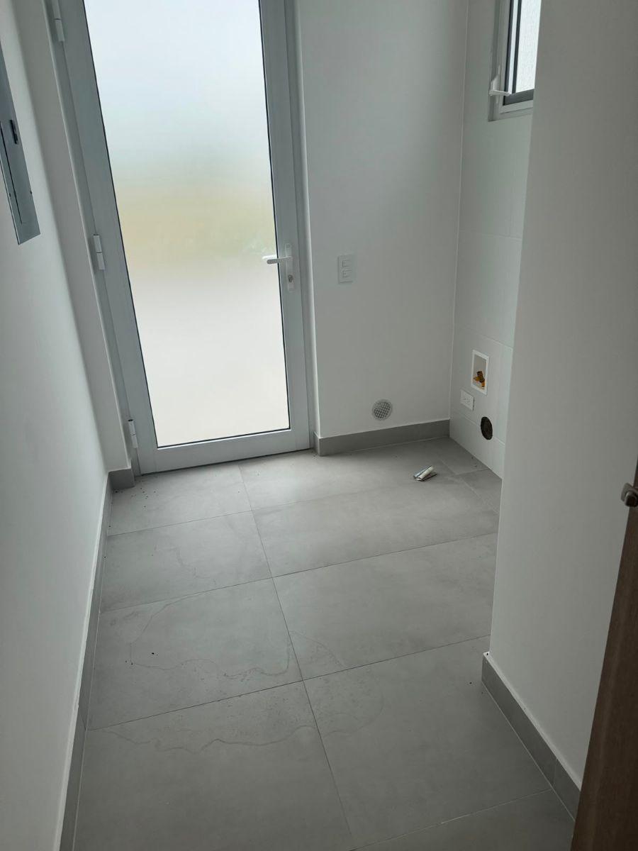 Casa de 255 m² con 4 Habitaciones en Venta en Samborondón, Guayas — imagen 7