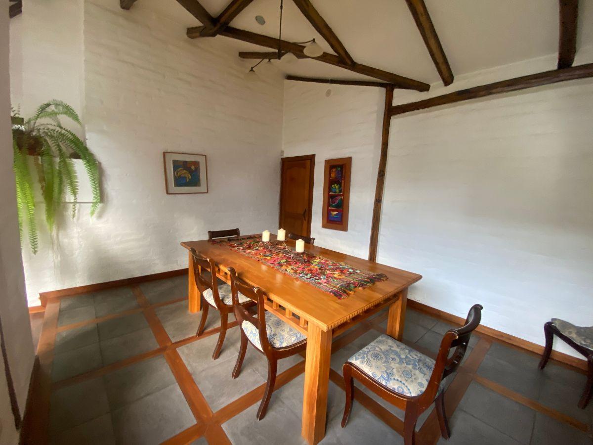 Venta Casa de Oportunidad Linda, Grande en Una Sola Planta, Sector La Pampa — imagen 3