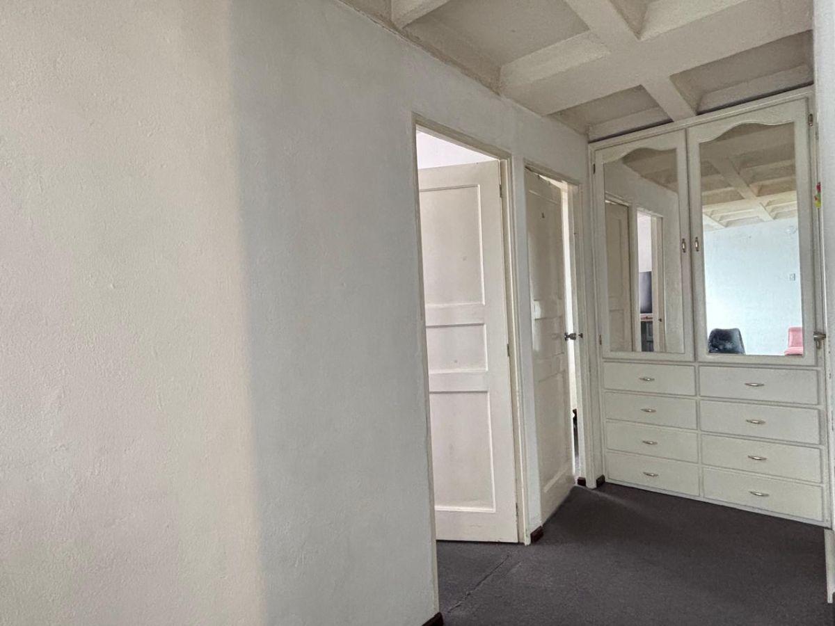 Venta Departamento 2 Dorm., Estudio, Parqueadero, Bodega — imagen 9