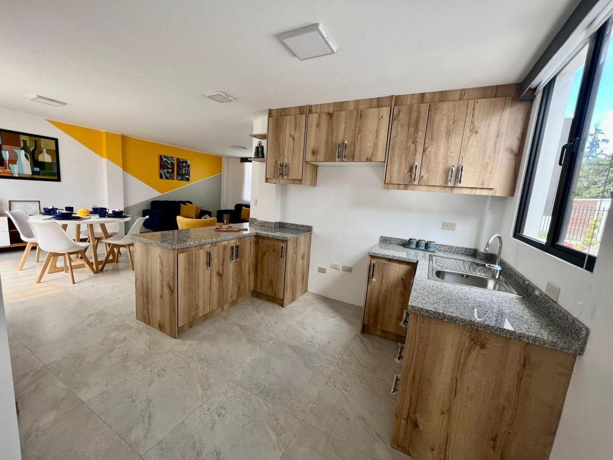 Sector Puembo, en Venta Hermosa Casa de Dos Pisos a Estrenar 3d 116 m² (Mv) — imagen 8