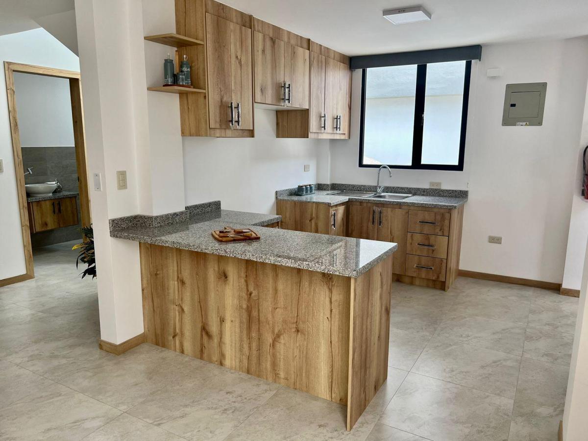 Sector Puembo, en Venta Hermosa Casa de Dos Pisos a Estrenar 3d 116 m² (Mv) — imagen 2