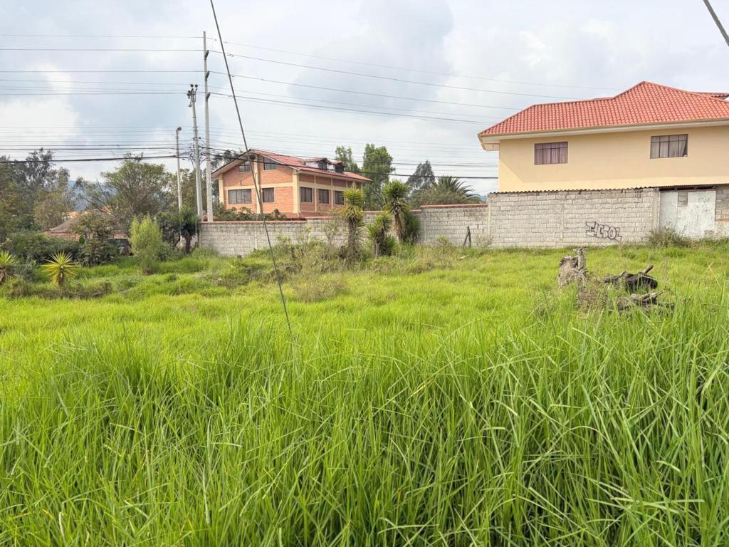 Hermoso Terreno en Venta 300 m². Planito Sector Guajibamba Cuenca – Ec, Azuay — imagen 4