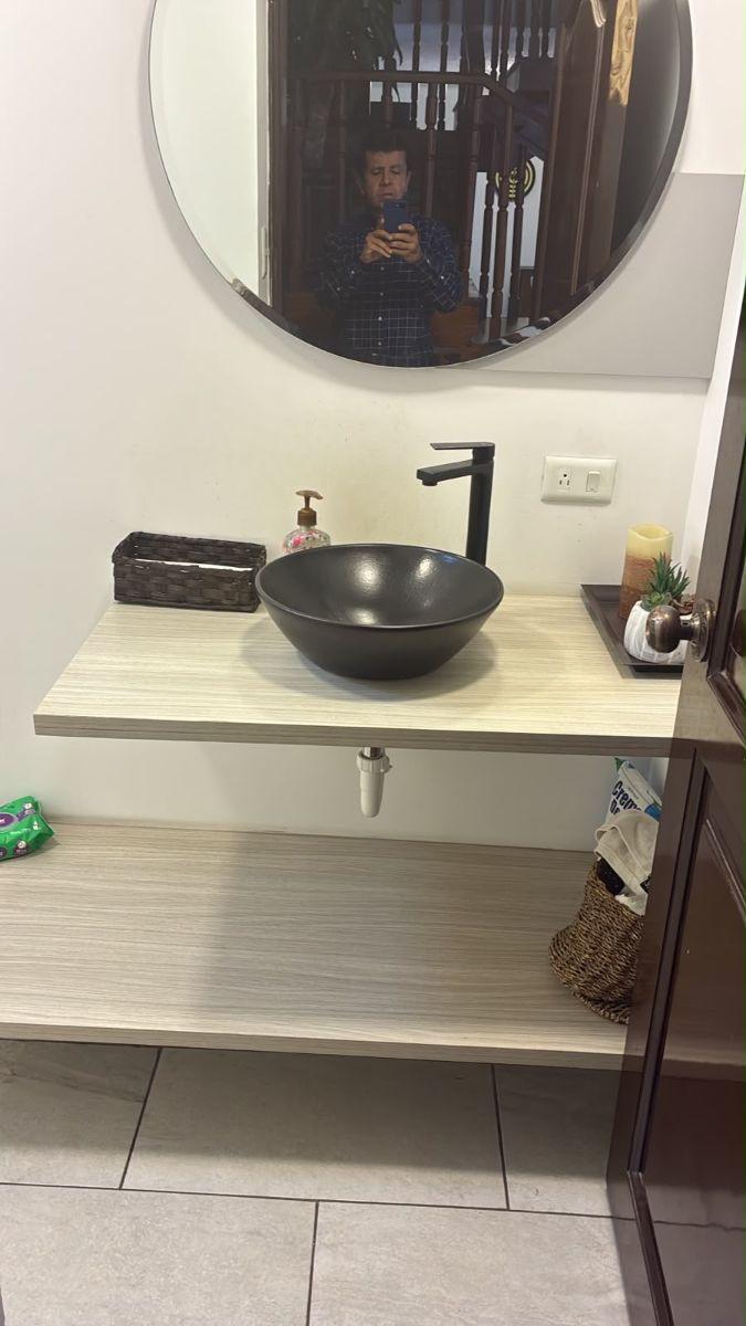 En Venta Casa Independiente 4 Dorm.: La Kennedy - Centronorte de Quito — imagen 6