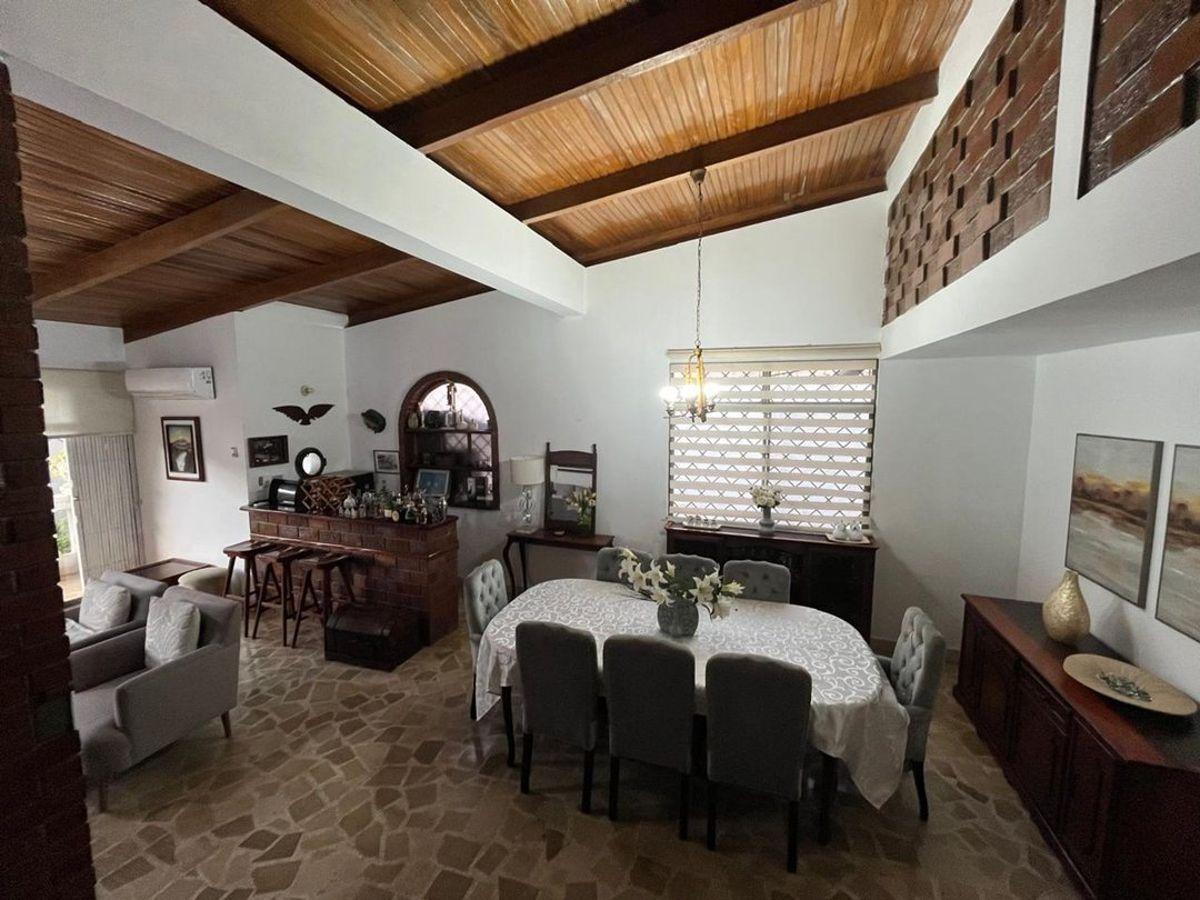Casa de Venta en Manta Zona Centro Sur, Manabí — imagen 6