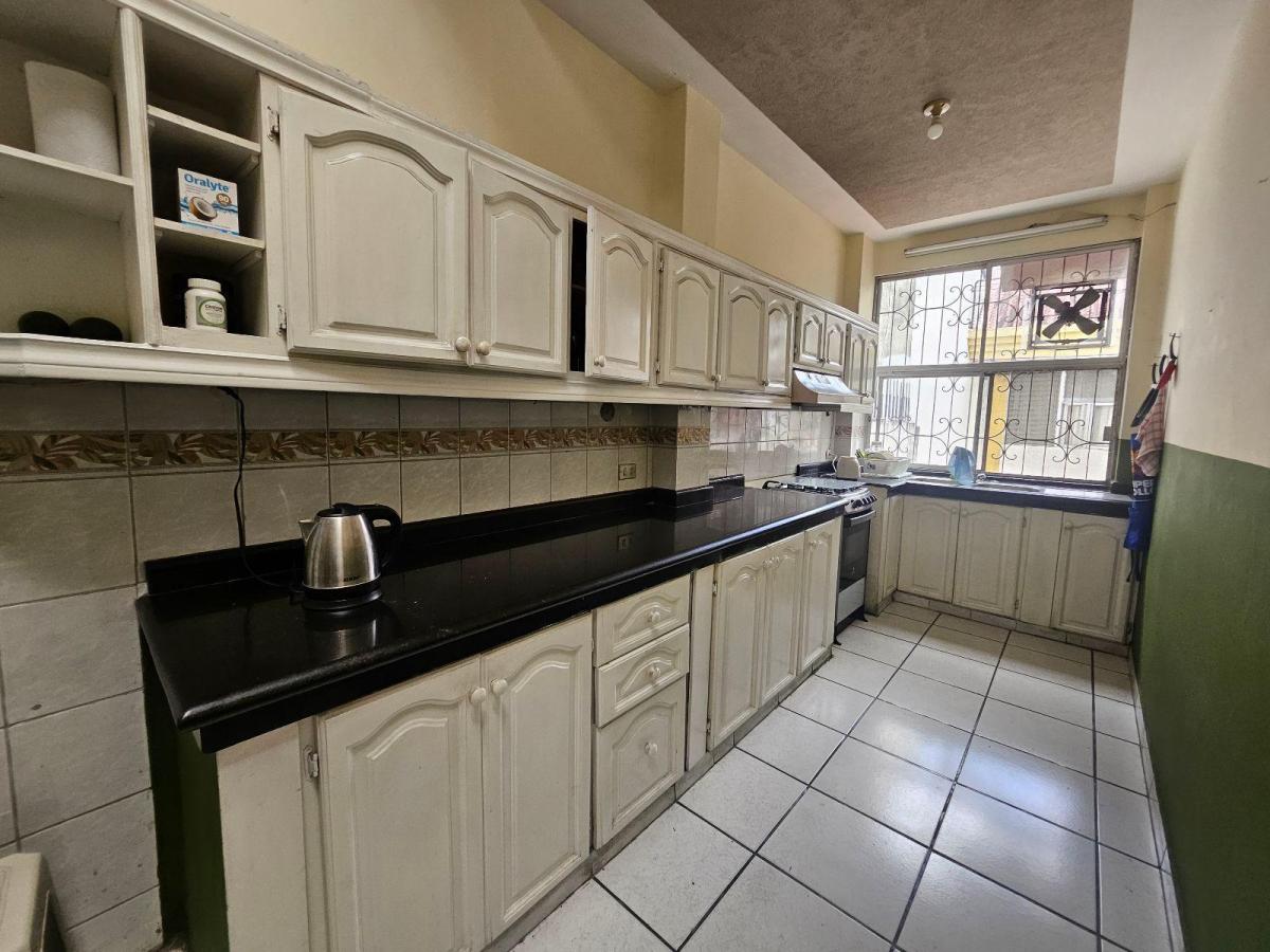 Propiedad Rentera en Venta en Centro de Guayaquil Anaa, Guayas — imagen 9