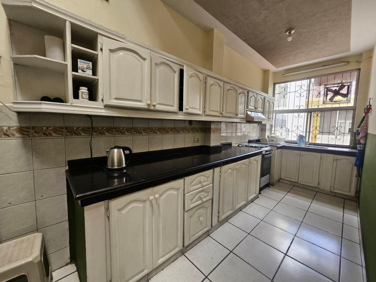 Propiedad Rentera en Venta en Centro de Guayaquil Anaa, Guayas — imagen 6