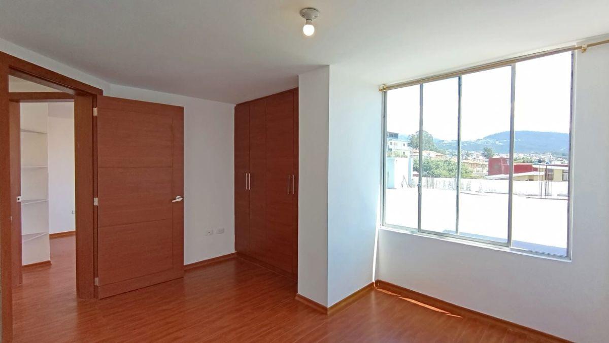 Venta - Casa - Conocoto - Valle - Puente 8 y 9 - Quito - Norte — imagen 2