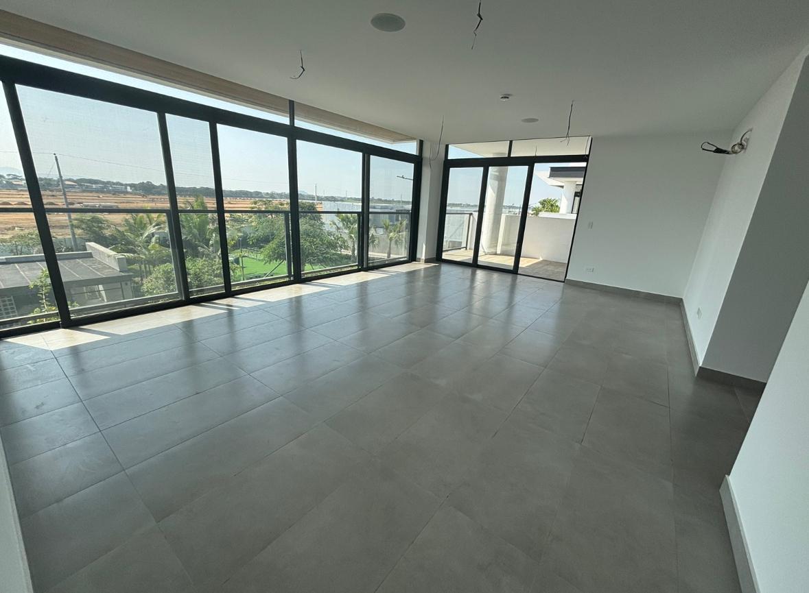 Departamento por Estrenar Icon Bay - Isla Mocolí, Guayas — imagen 8