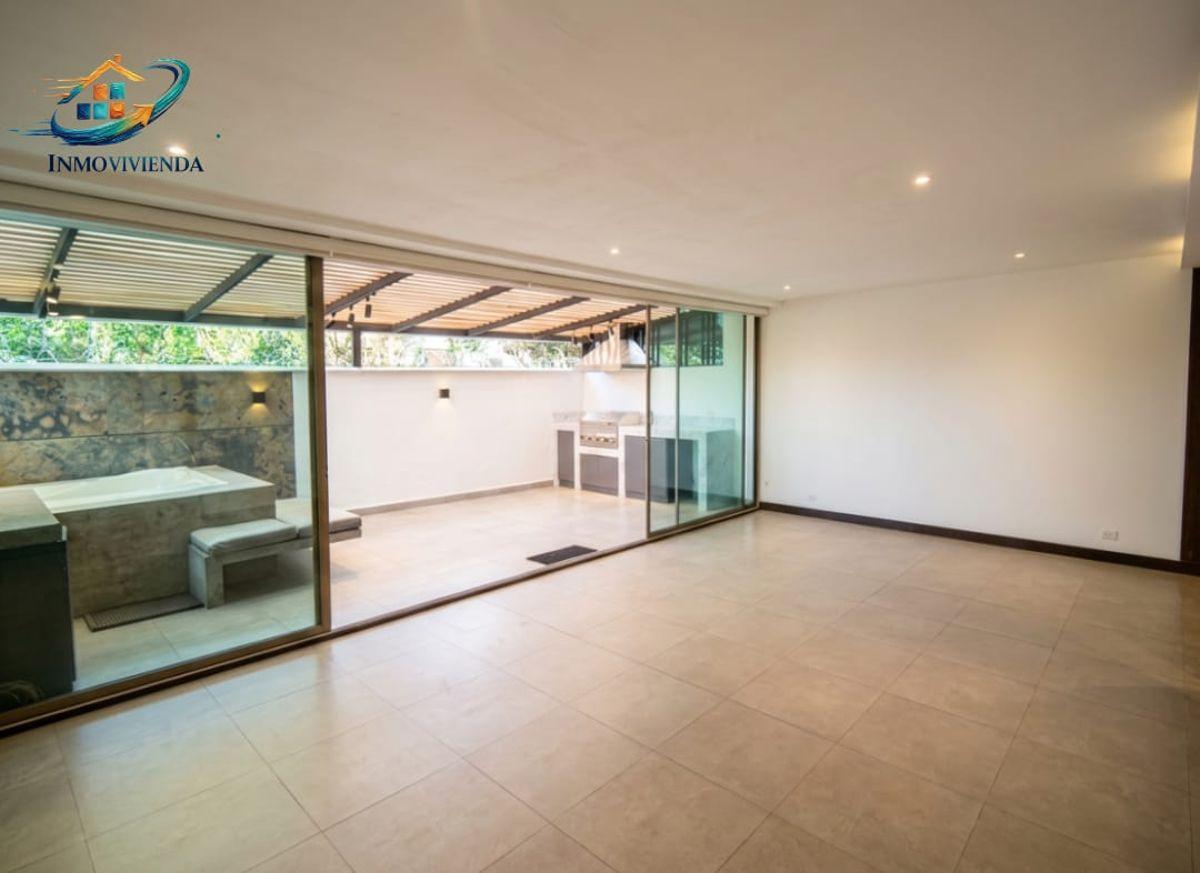 Venta Dúplex de Ensueño en Lumbisí, Cumbayá, 3 Dorm. — imagen 10