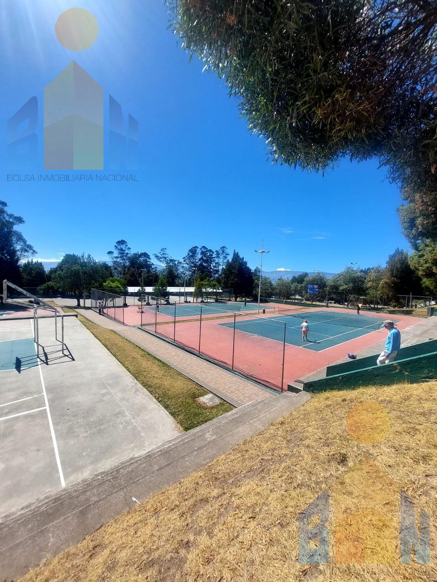 Vendo Casa Terreno 800 m 6 Pisos Monteserrin Academia Cotopaxi Se Acepta Canje — imagen 2
