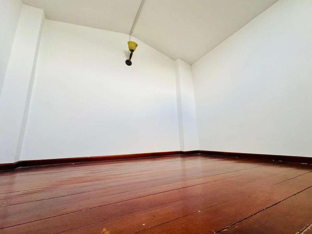 Cotocollao - Linda Casa de Venta Dentro de Conjunto — imagen 2