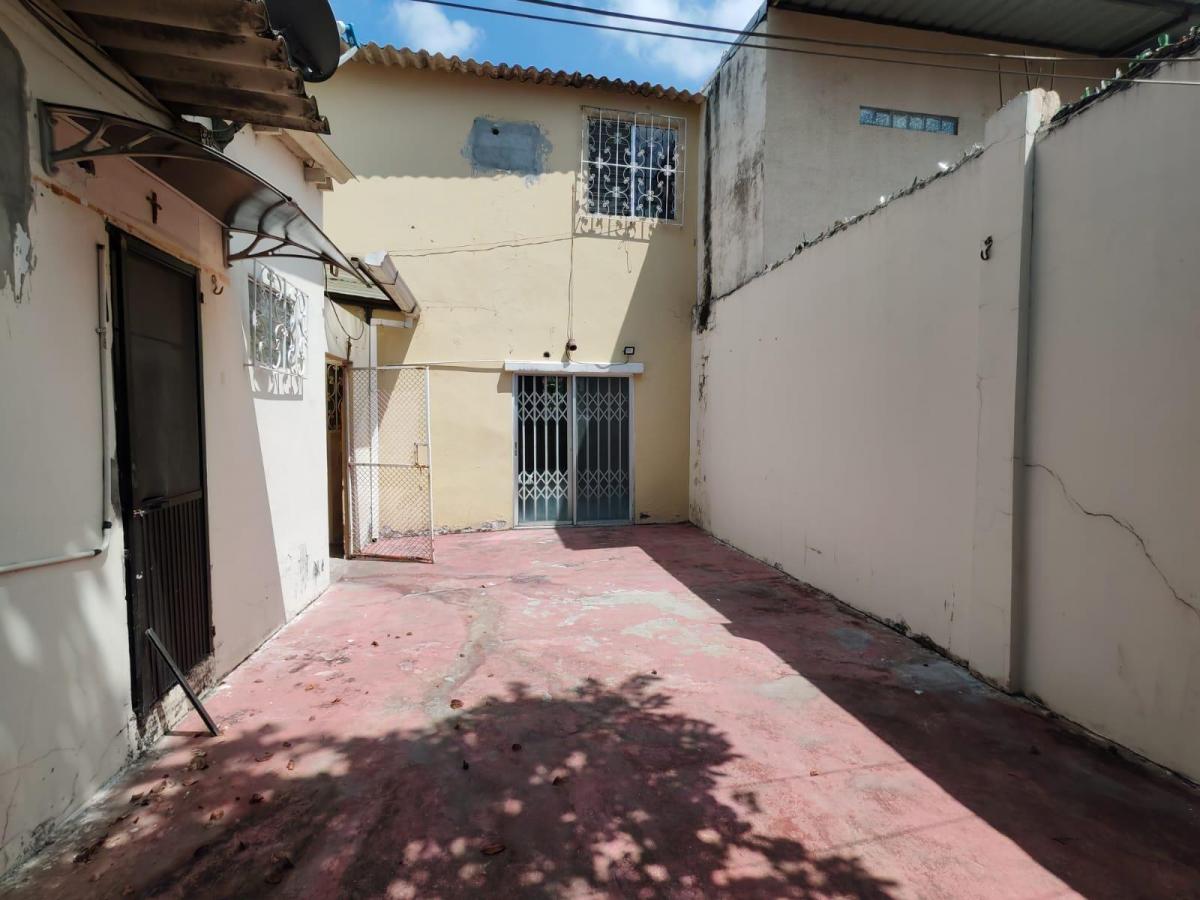 Casa en Venta, Ciudadela Alborada 10 Ma Etapa, Diam, Guayas — imagen 3