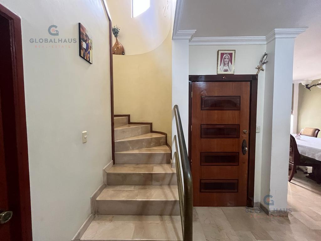 Venta de Casa en Urbanización Matices, Etapa Diamante, 3 Habitaciones m. H. Guayas — imagen 3