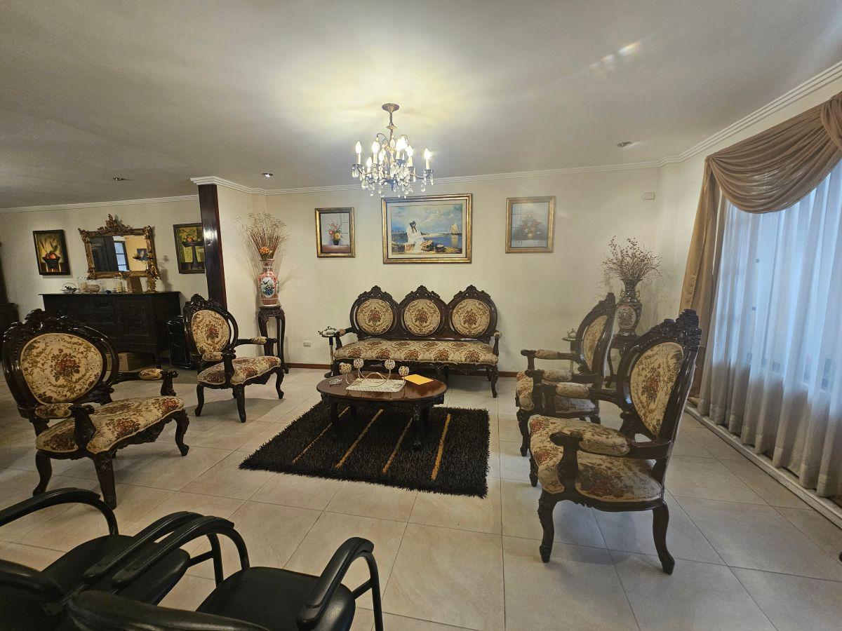 Rento o Vendo Bella Casa Amoblada en Rio Sol, Azuay — imagen 9