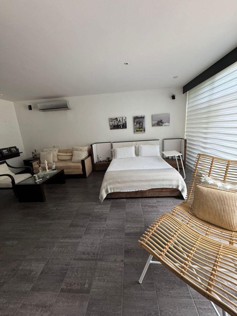 Casa con 3 Recámaras en 700 m² en Venta y Alquiler, Amoblada Samborondón, Guayas — imagen 7