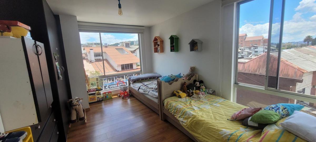 Venta Departamento 2 Dorm. Monteserrin — imagen 2