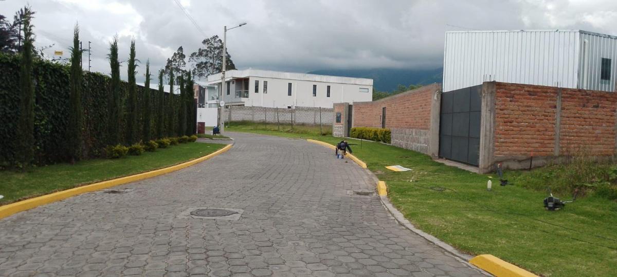 Venta Terreno Esquinero Industrial o de Vivienda Puembo 2.023 m² — imagen 9