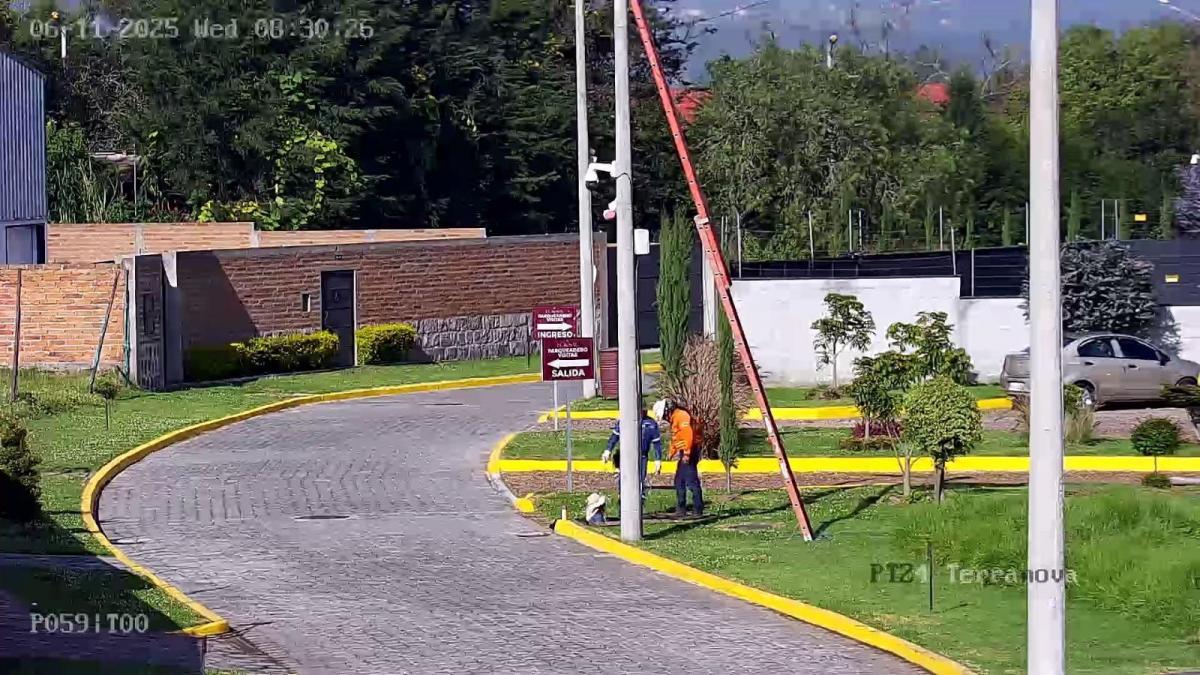 Venta Terreno Esquinero Industrial o de Vivienda Puembo 2.023 m² — imagen 2