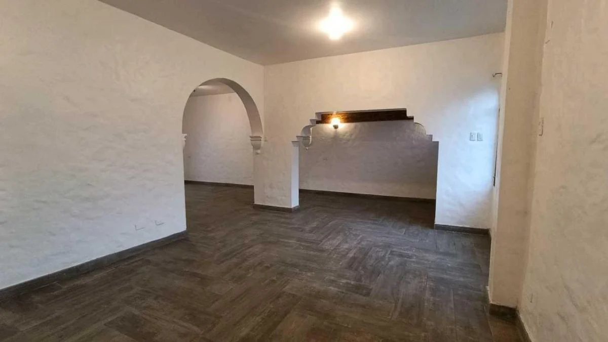 Barrio del Centenario Departamento Estilo Colonial en Venta, Guayas — imagen 8