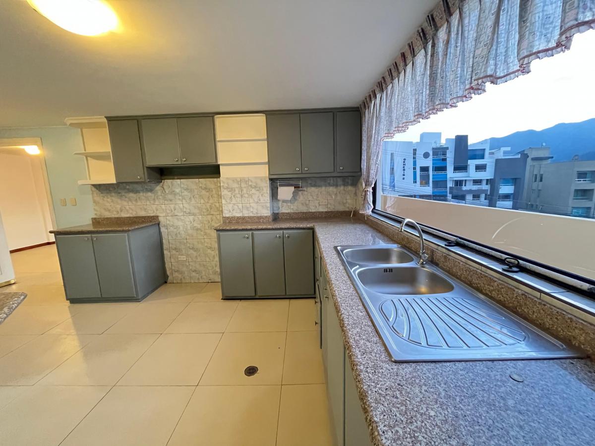 Venta Departamento Grande Ponceano Alto con Terraza Propia — imagen 6