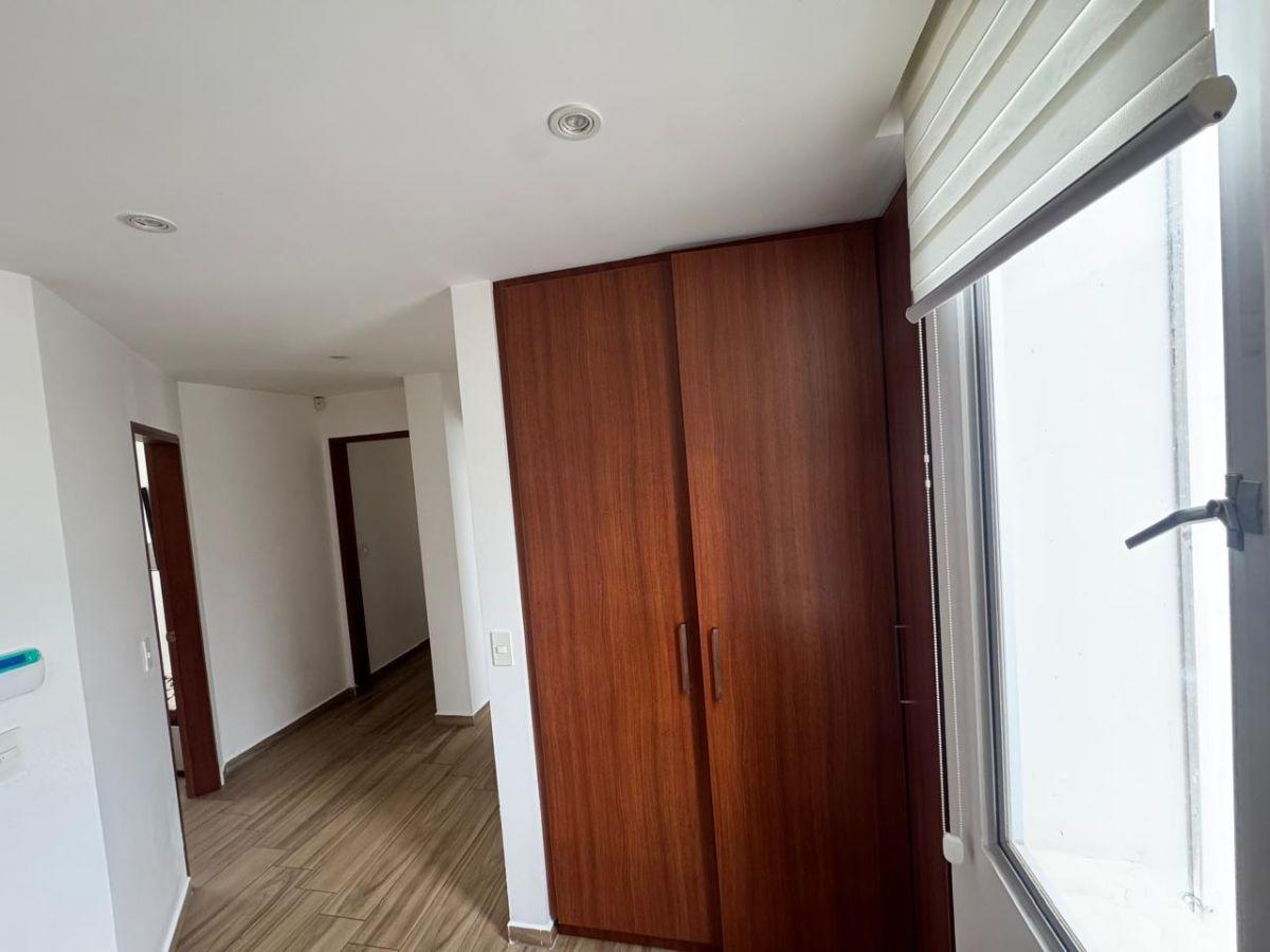 Venta de Casa en Cumbaya - 650 m² — imagen 9