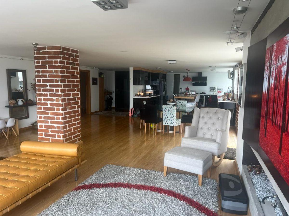 Vendo Departamento con Terraza - Sector González Suárez — imagen 9