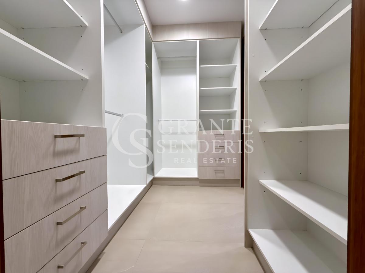 Departamento con Patio en Tumbaco — imagen 3