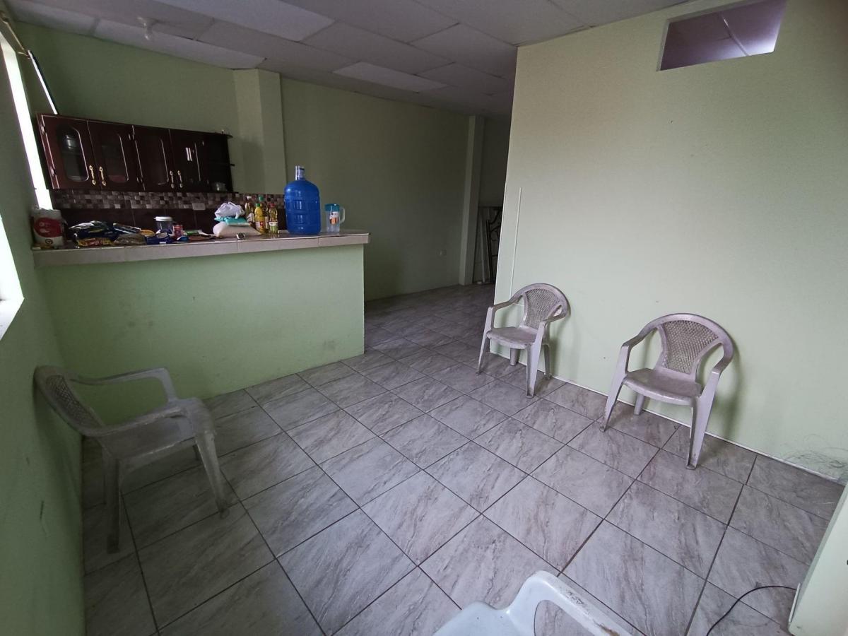 Casa de Venta en Portoviejo Calle 26 de Septiembre Hm, Manabí — imagen 8