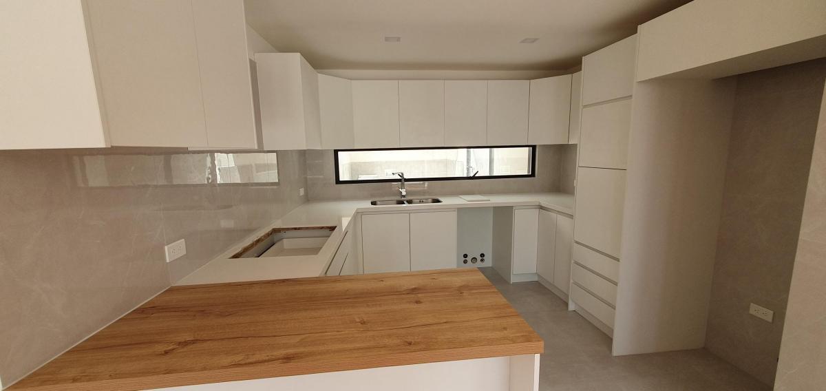 Se Vende Departamento Dentro de La Urbanización El Condado. Provincia de Pichincha — imagen 10
