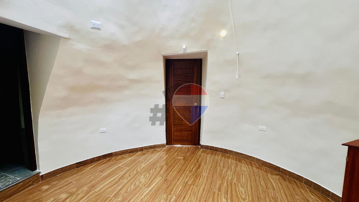 Casa en Venta en Ibarra - Sector Chorlavi: Diseño Unico, Imbabura — imagen 4