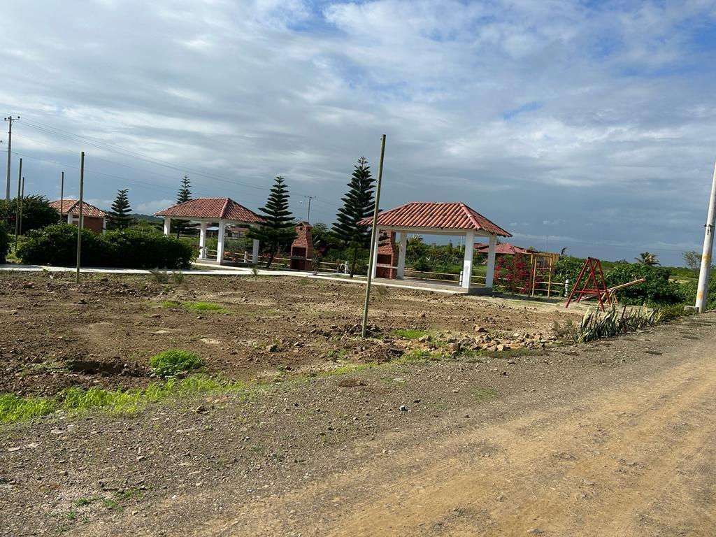 Vendo Terreno En, Fincas Vacacionales Las Lagunas - Playas - J. Moncada, Guayas — imagen 2