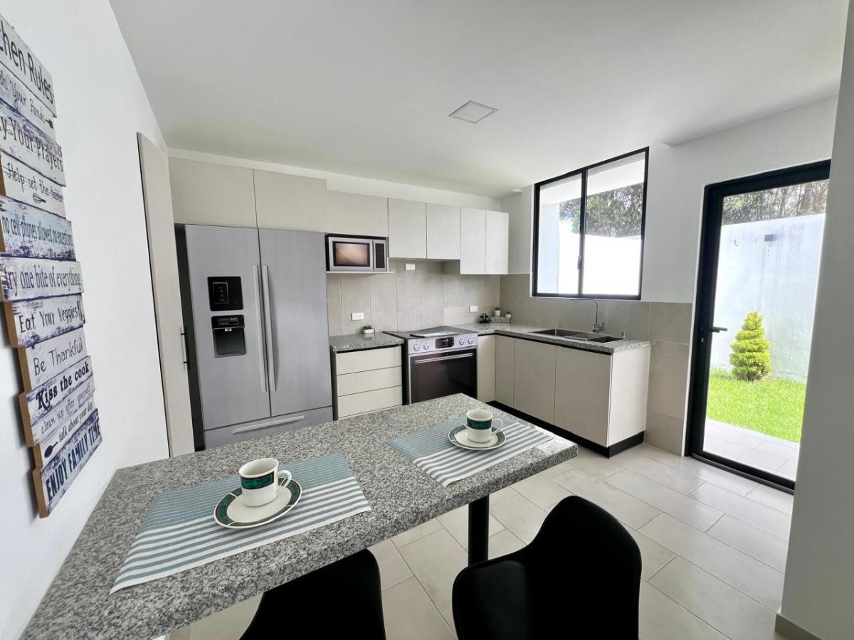 Mv - Sector Puembo, en Venta Casa con Amplio Jardín y Terraza a Estrenar 3d 116.25 m² — imagen 9